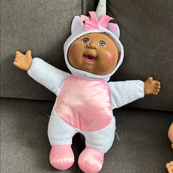 Cabbage Patch Kids Other - Cabbage patch kid Pink & White Unicorn Plush Baby